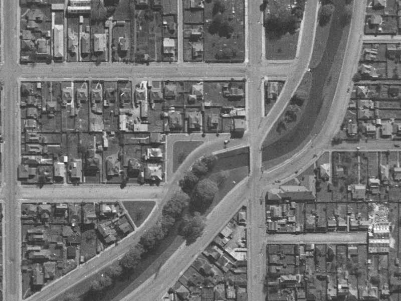335 Cambridge Terrace from the air, 1940-1944
