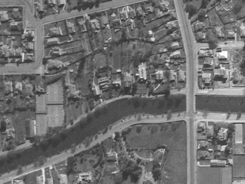 77 River Road from the air, 1940-1944
