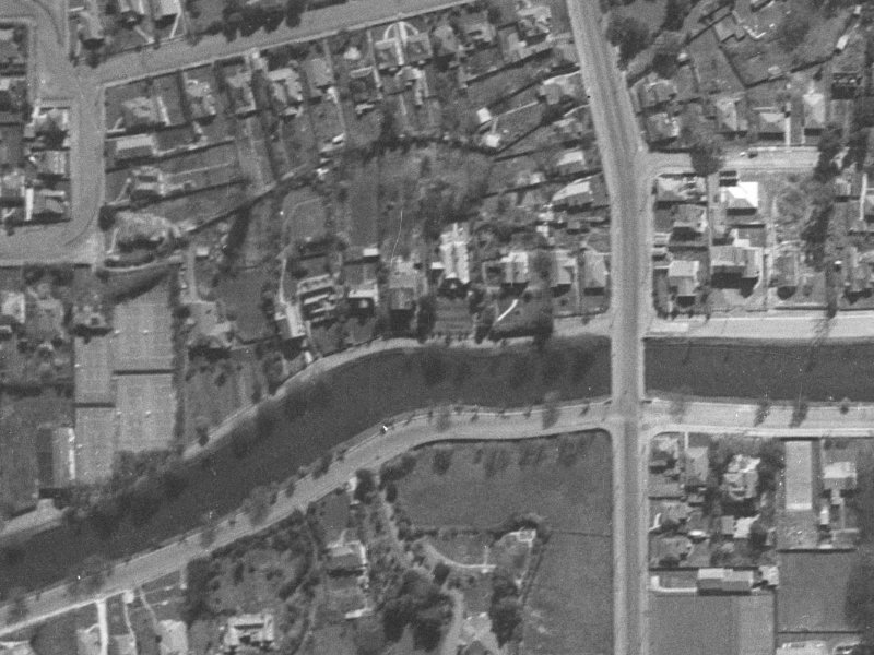 91 River Road from the air, 1940-1944