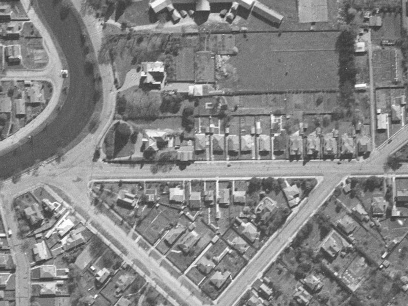 29 Woodham Road from the air, 1940-1944