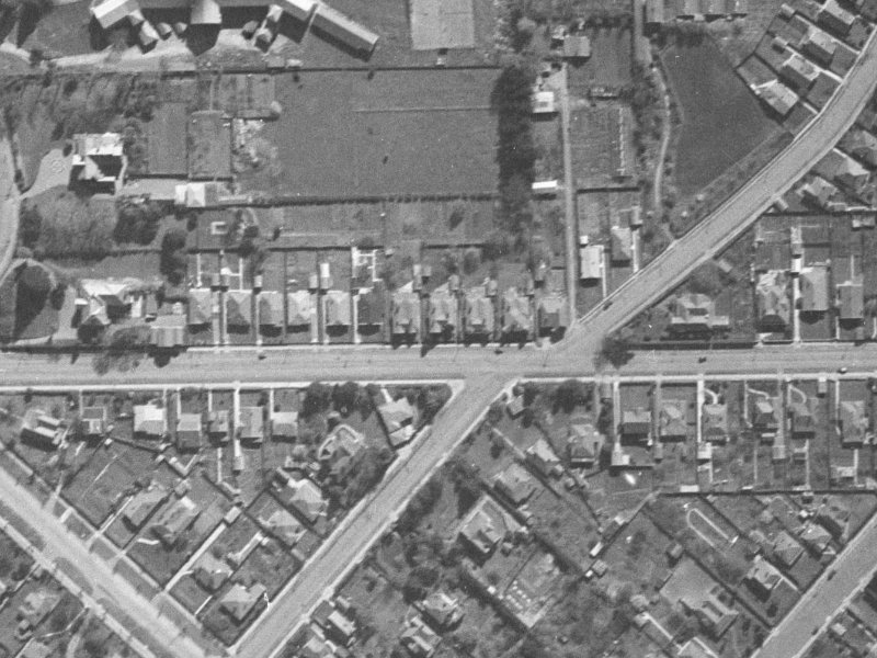 47 Woodham Road from the air, 1940-1944