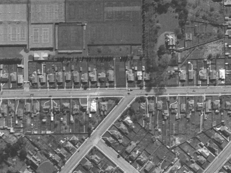 141 Woodham Road from the air, 1940-1944