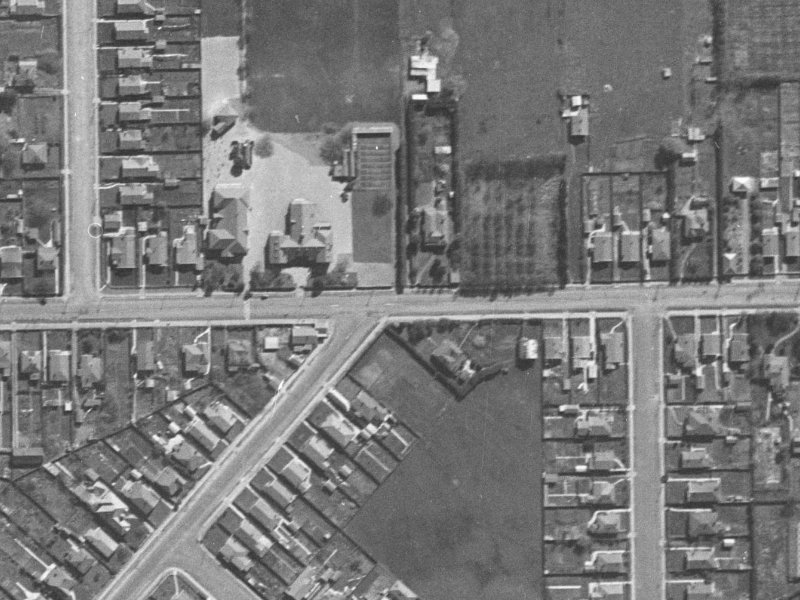 221C Woodham Road from the air, 1940-1944