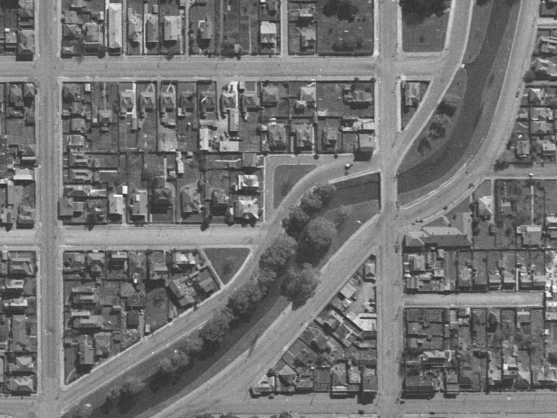 321 Cambridge Terrace from the air, 1940-1944