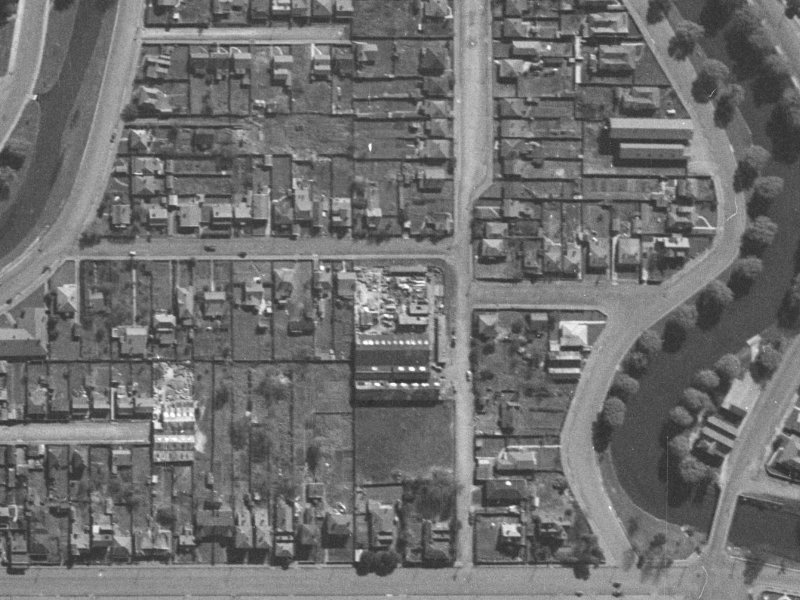 25I 25I from the air, 1940-1944