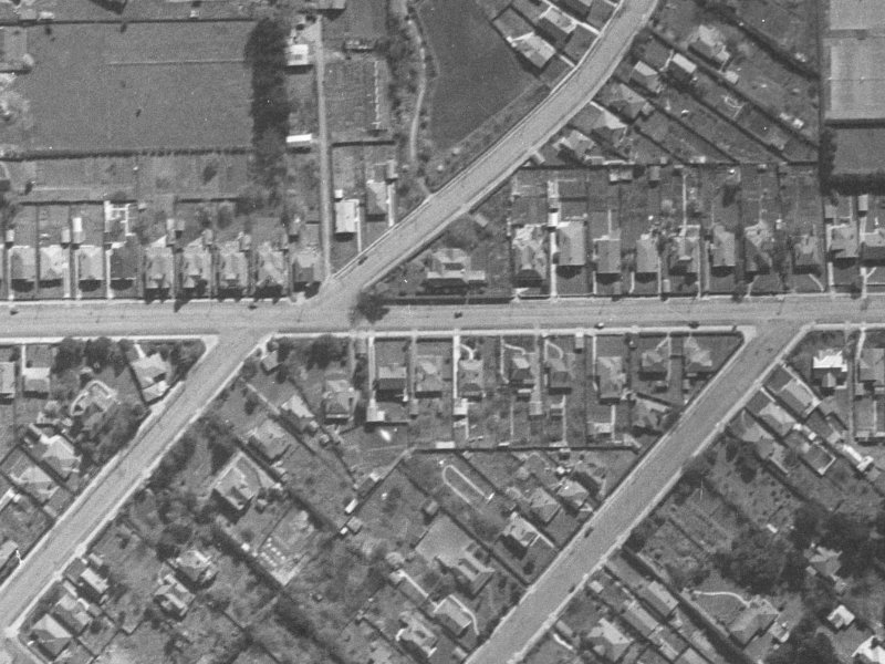 62 Woodham Road from the air, 1940-1944
