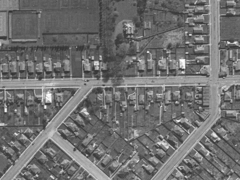 140 Woodham Road from the air, 1940-1944