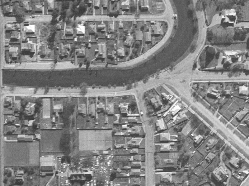 142 Avonside Drive from the air, 1940-1944