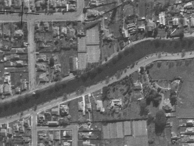 68 Avonside Drive from the air, 1940-1944