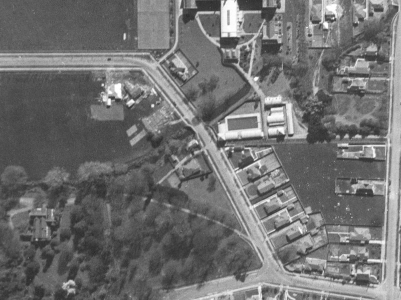 32 Kahu Road from the air, 1940-1944