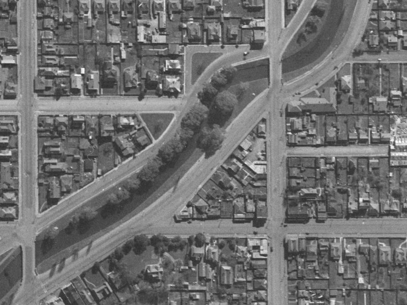 317 Oxford Terrace from the air, 1940-1944