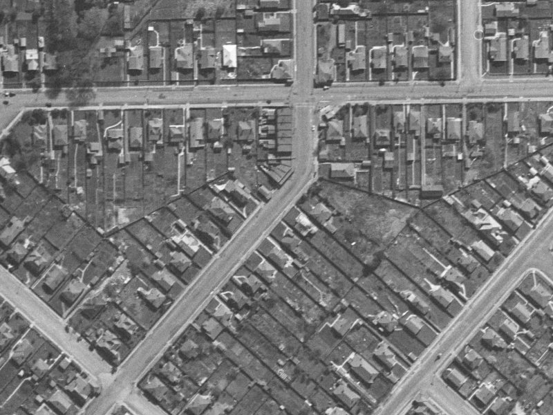 695A Gloucester Street from the air, 1940-1944
