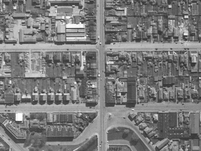 814-818 Colombo Street from the air, 1940-1944