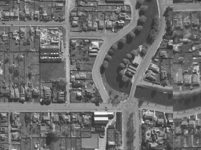 471 Oxford Terrace from the air, 1940-1944