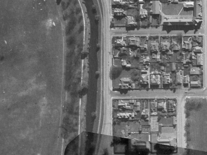 42–48 Park Terrace from the air, 1940-1944