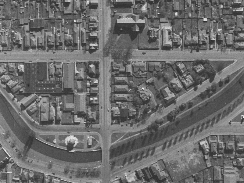 3/244 Manchester Street from the air, 1940-1944