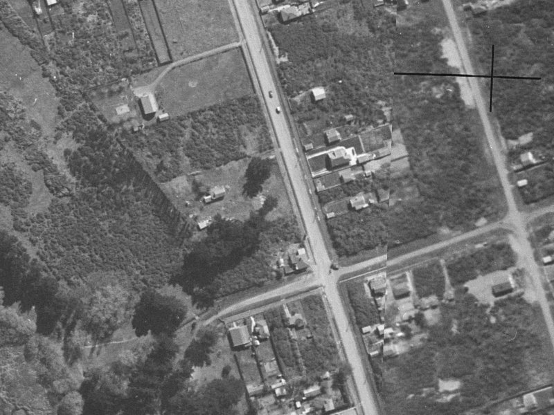 180 Estuary Road from the air, 1940-1944
