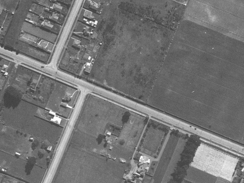 142 Yaldhurst Road from the air, 1940-1944