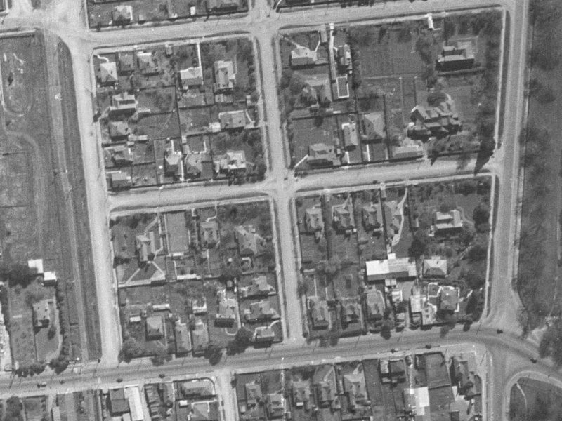 13 Darvel Street from the air, 1940-1944