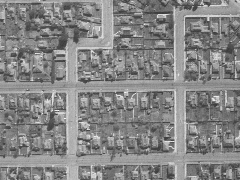 528 Gloucester Street from the air, 1940-1944