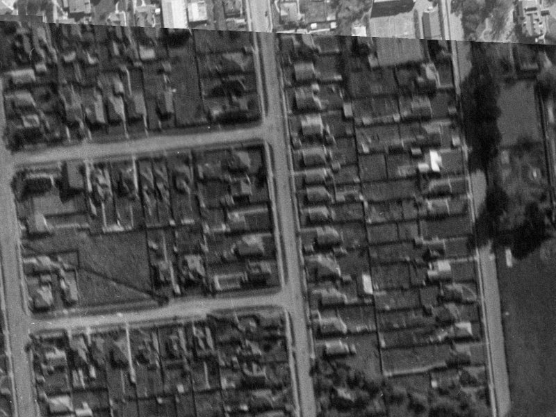 77 Picton Avenue from the air, 1940-1944