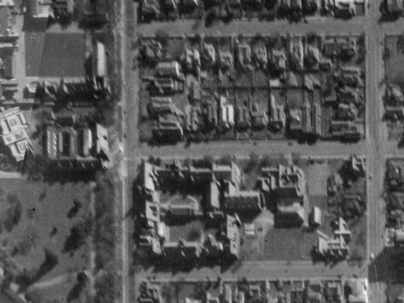 4-20 Worcester Boulevard from the air, 1940-1944