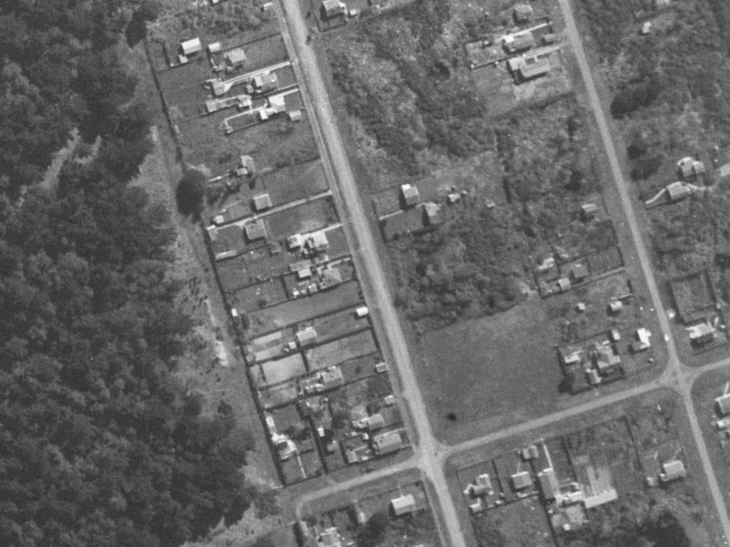 262 Estuary Road from the air, 1940-1944