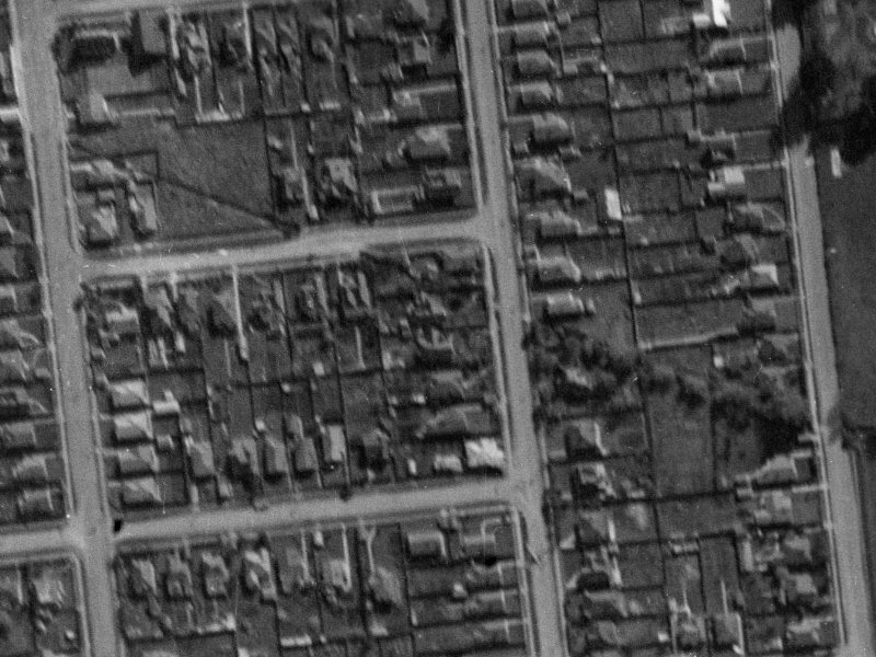 67 Picton Avenue from the air, 1940-1944