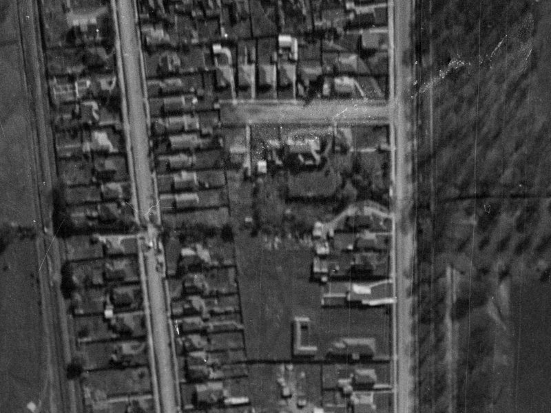 31 Oakford Close from the air, 1940-1944