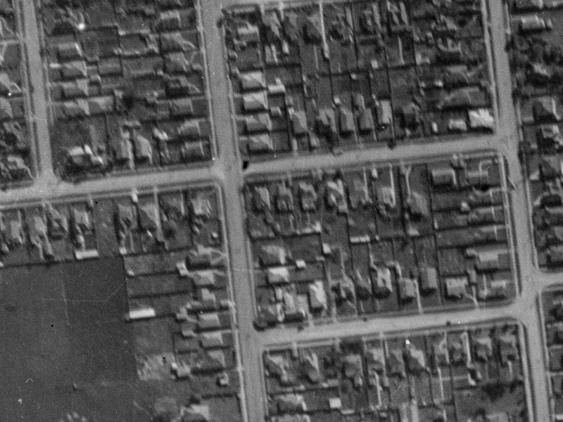 19 Peverel Street from the air, 1940-1944