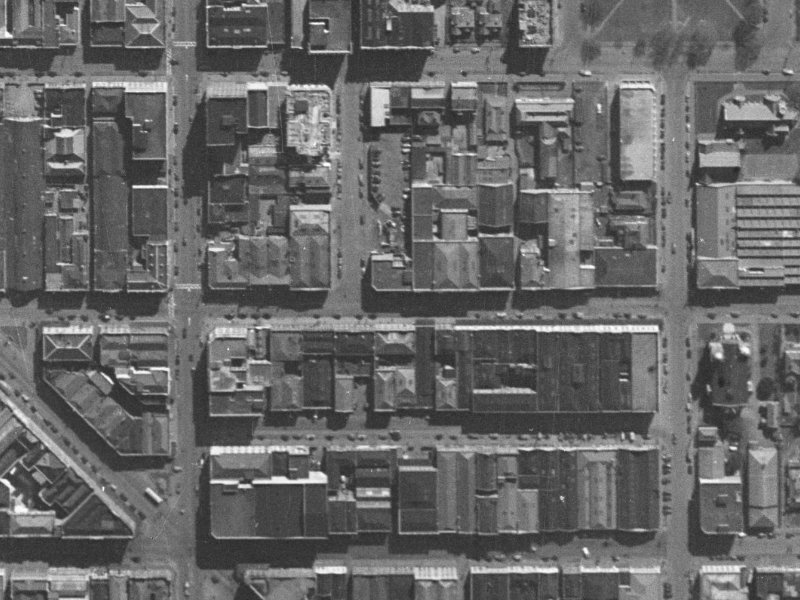 208–228 Cashel Street from the air, 1940-1944