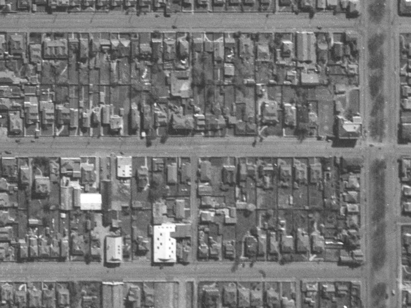 320-324 Cashel Street from the air, 1940-1944