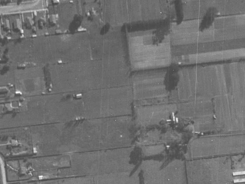 32 Lochee Road from the air, 1940-1944