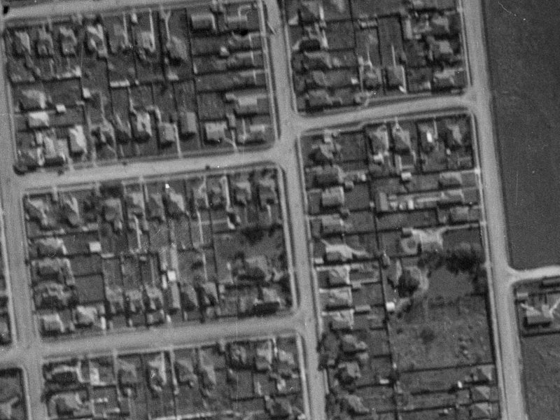 41 Picton Avenue from the air, 1940-1944