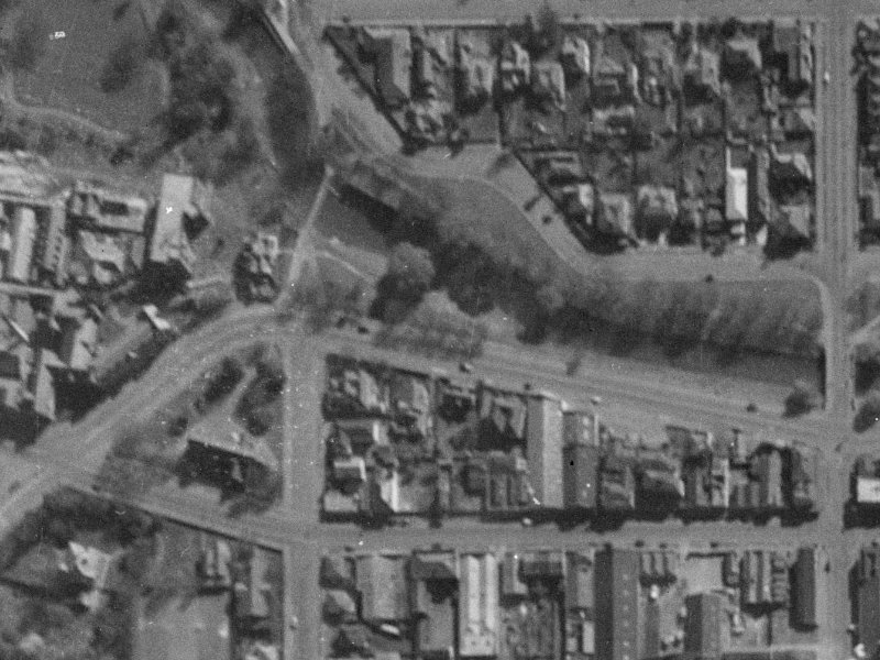 12 Oxford Terrace from the air, 1940-1944