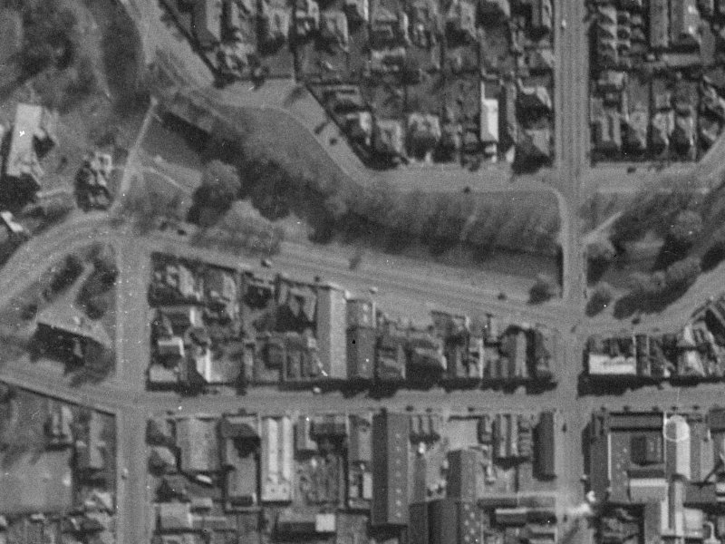 24 Oxford Terrace from the air, 1940-1944