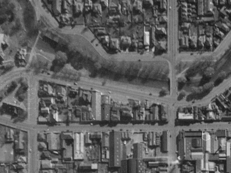 27 Oxford Terrace from the air, 1940-1944