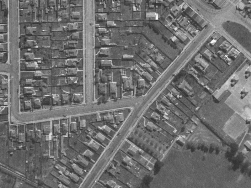 29-33 Marlborough Street from the air, 1940-1944