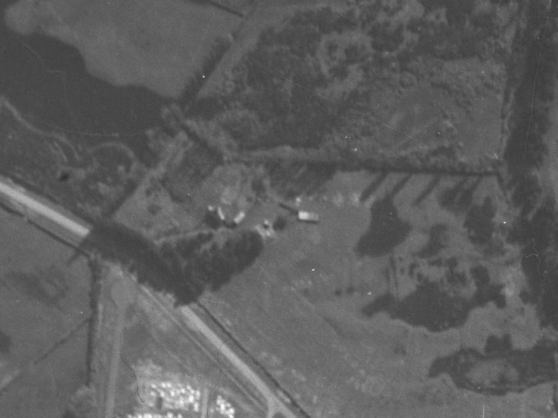 5 Kawau Crescent from the air, 1940-1944