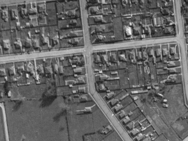 107–109 Clarence Street from the air, 1940-1944