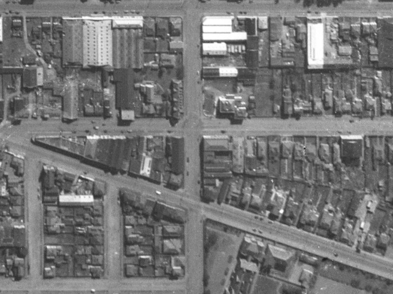 176-174 Barbadoes Street from the air, 1940-1944