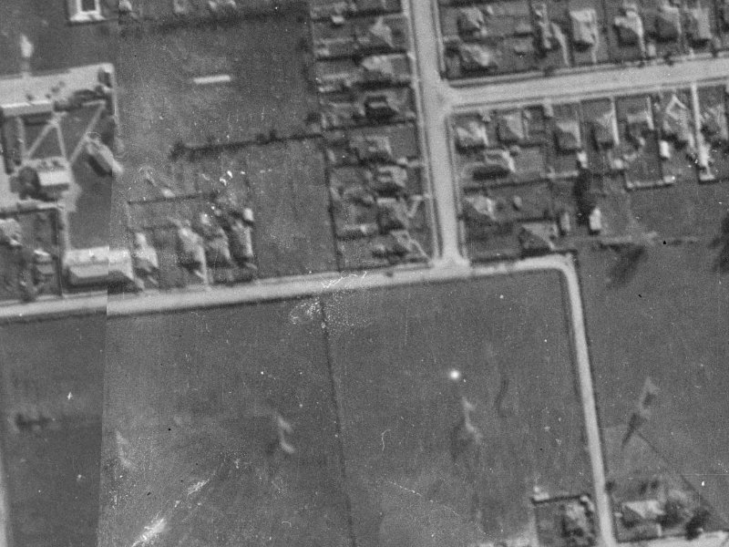 136-134 Blenheim Road from the air, 1940-1944