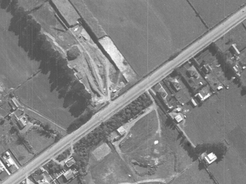 132–136 Main South Road from the air, 1940-1944