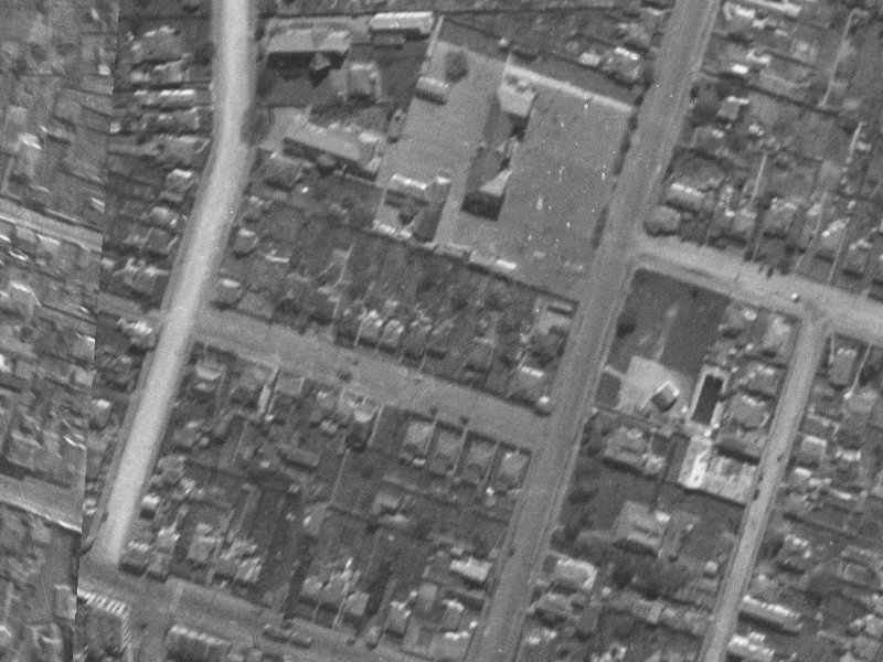 25 Hillview Road from the air, 1940-1944