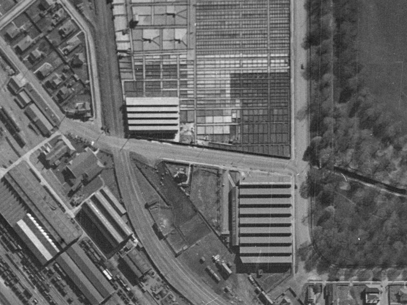 17–19 Lester Lane from the air, 1940-1944