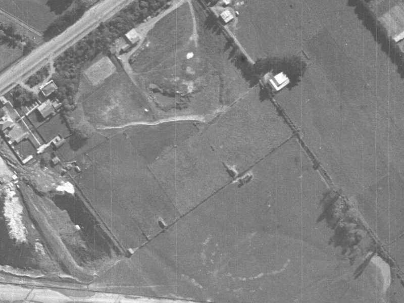 533–551 Blenheim Road from the air, 1940-1944