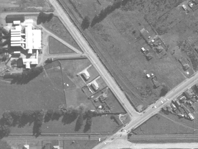 7 Racecourse Road from the air, 1940-1944
