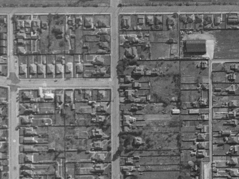 90 Disraeli Street from the air, 1940-1944
