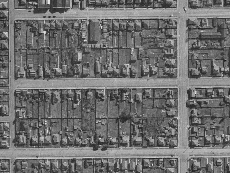 32 Kingsley Street from the air, 1940-1944