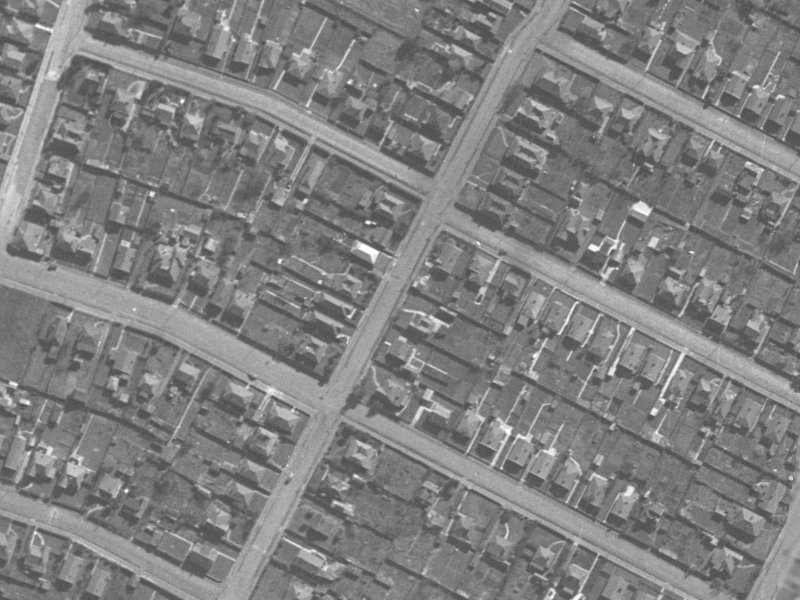 84 Osborne Street from the air, 1940-1944